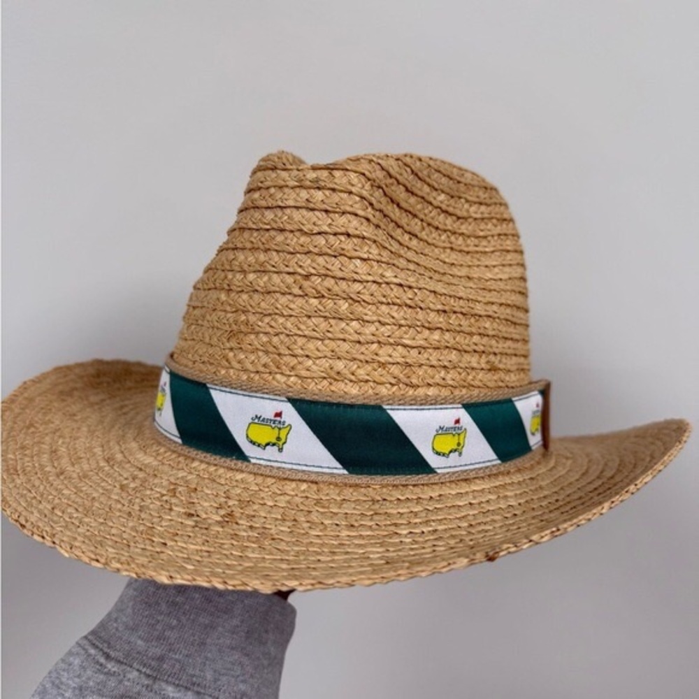 Masters straw hat